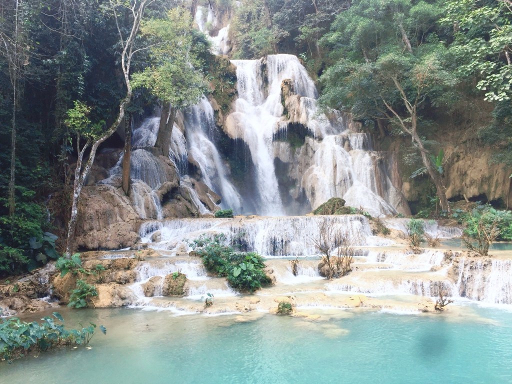 Những chú voi trên dòng sông Nam&nbsp;Khan